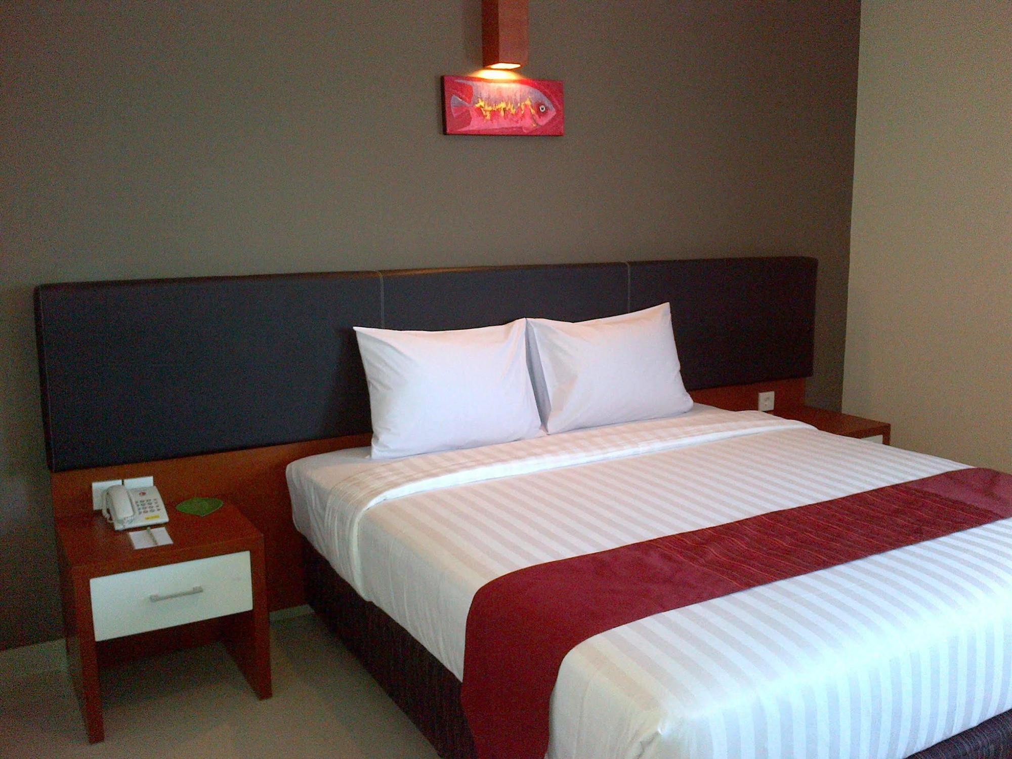 Svarna Hotel Sanur Exteriör bild