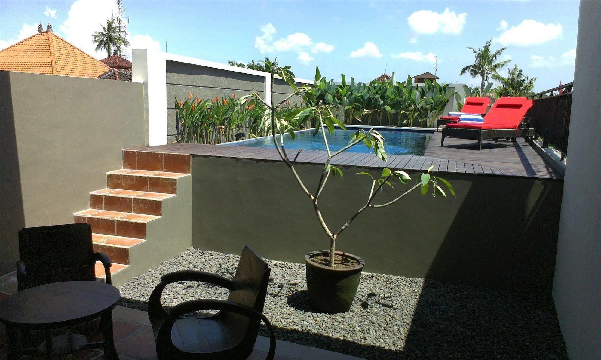 Svarna Hotel Sanur Exteriör bild