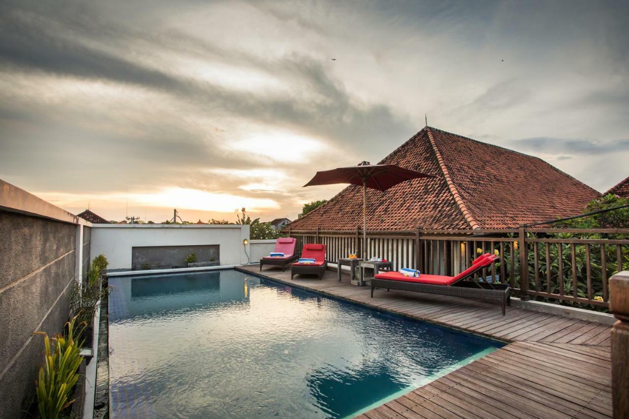 Svarna Hotel Sanur Exteriör bild