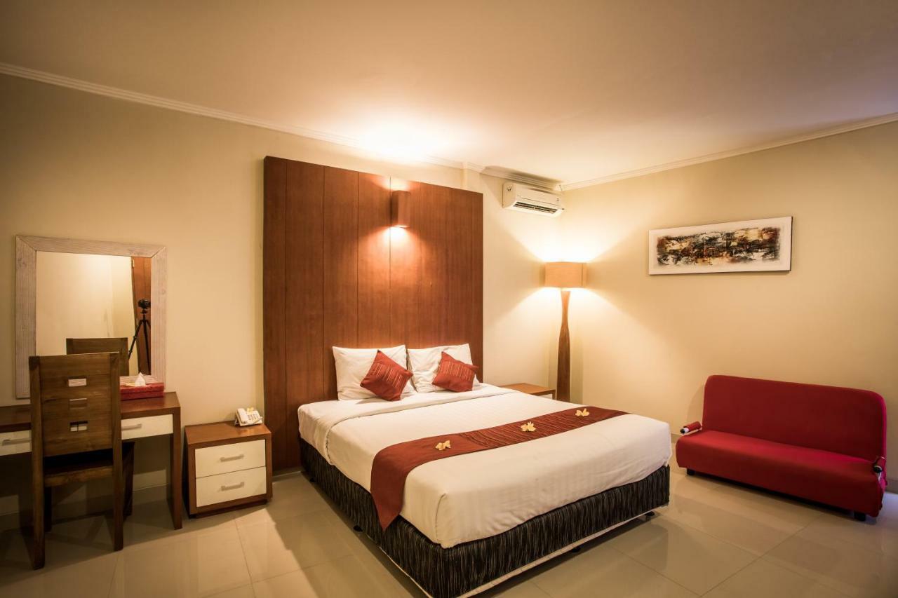 Svarna Hotel Sanur Exteriör bild